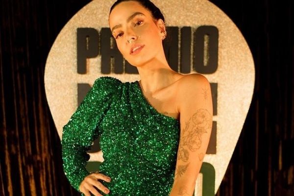 @lauravicente ARRASANDO SEMPRE COM OS LOOKS #FABIANAMILAZZO