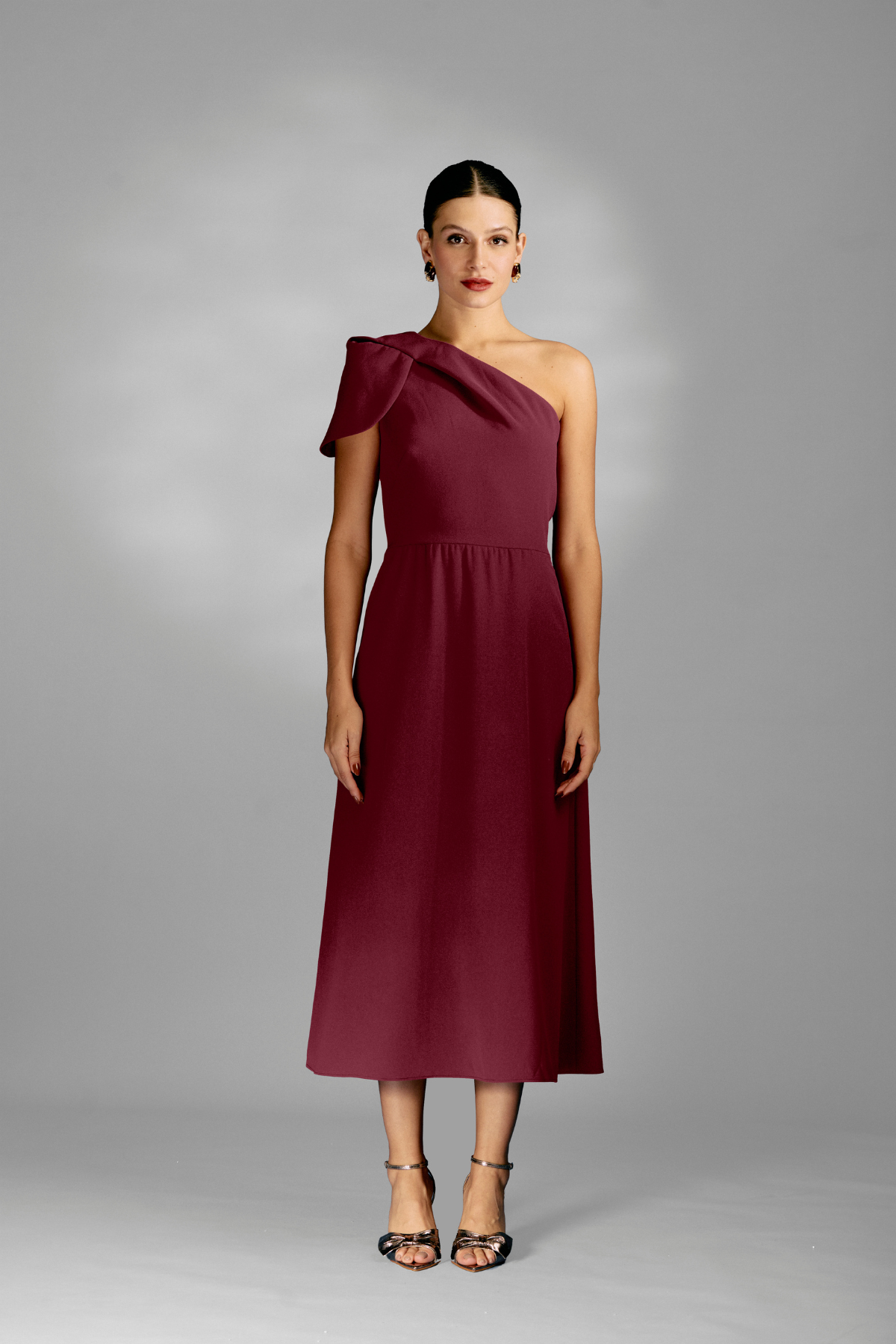 Vestido Mídi Ombro Único