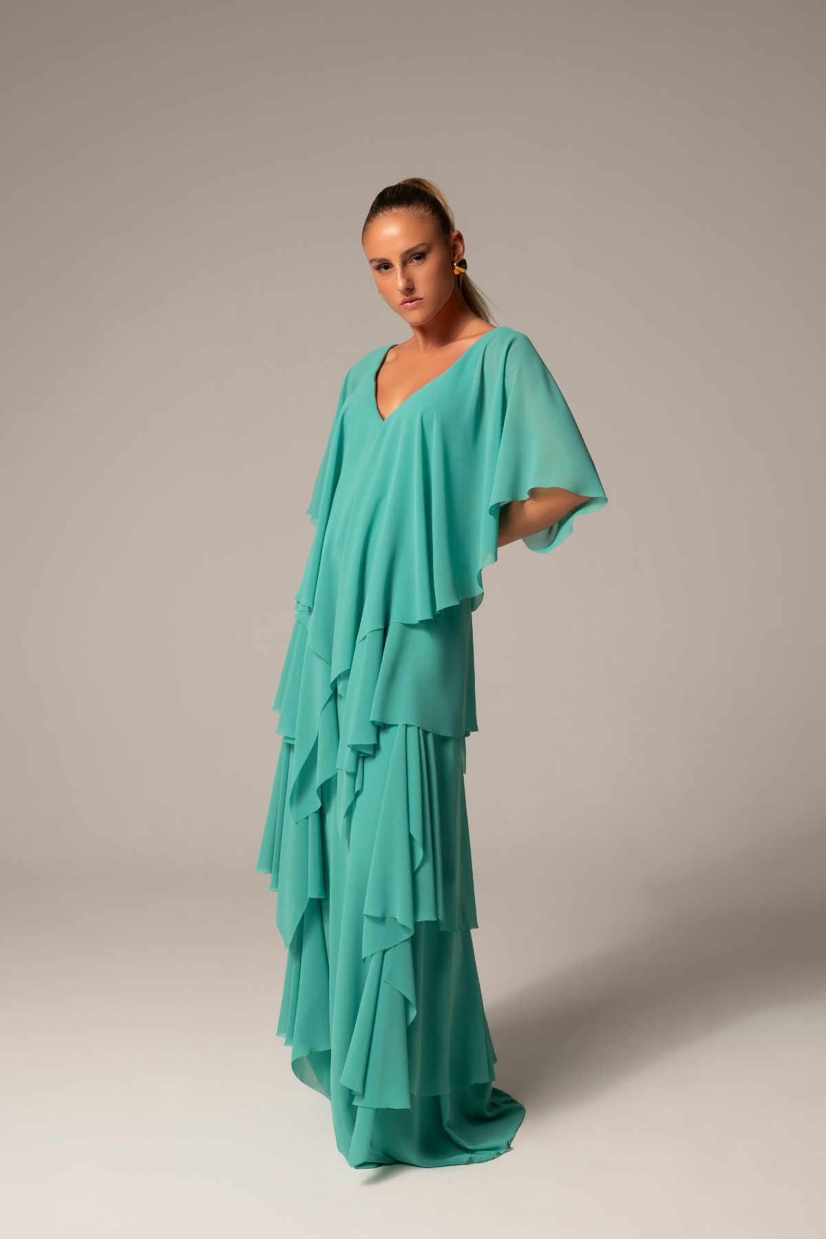 Vestido Longo Com Babados Assimétricos