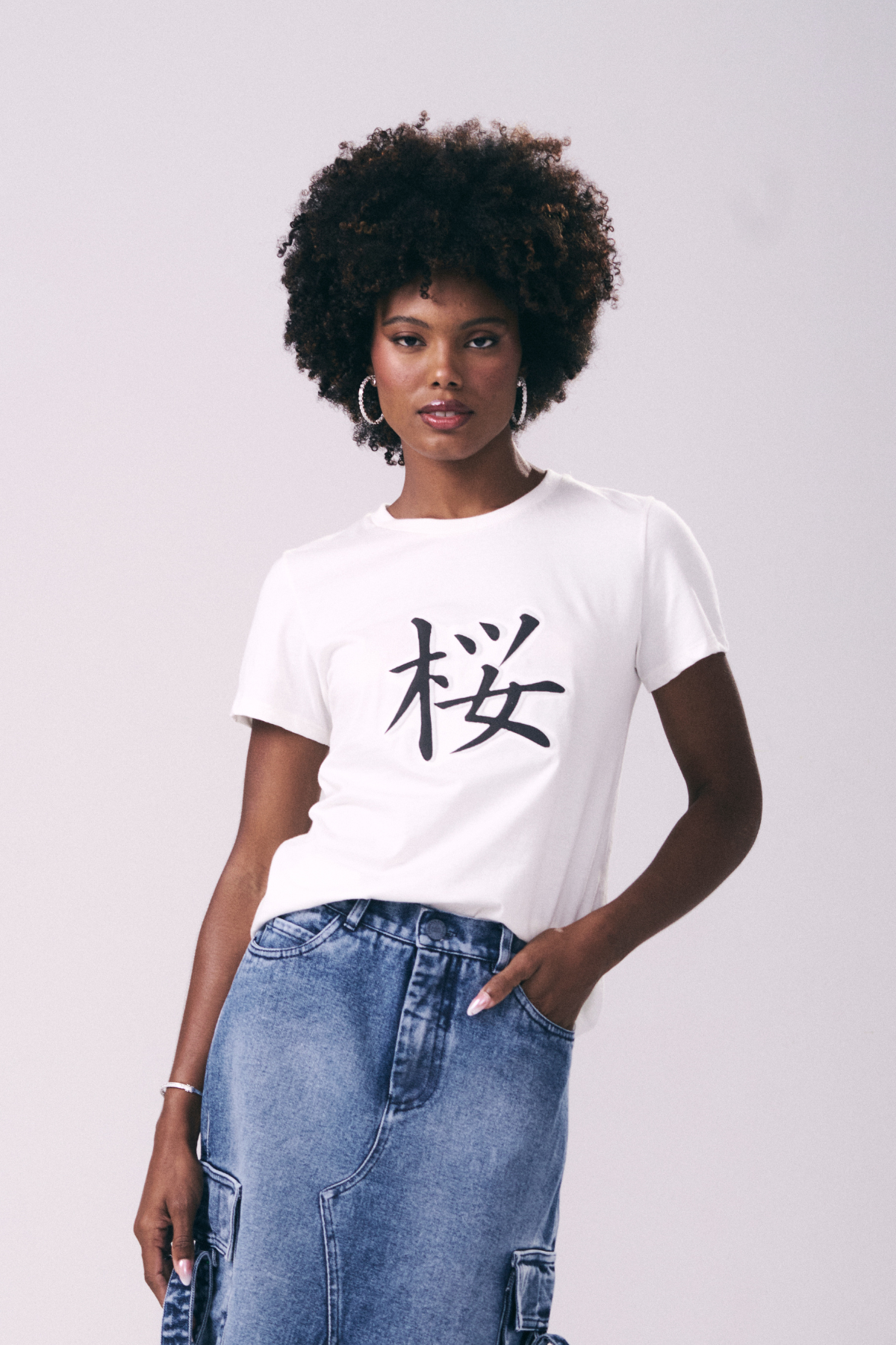 T-Shirt Gola Redonda Sakura