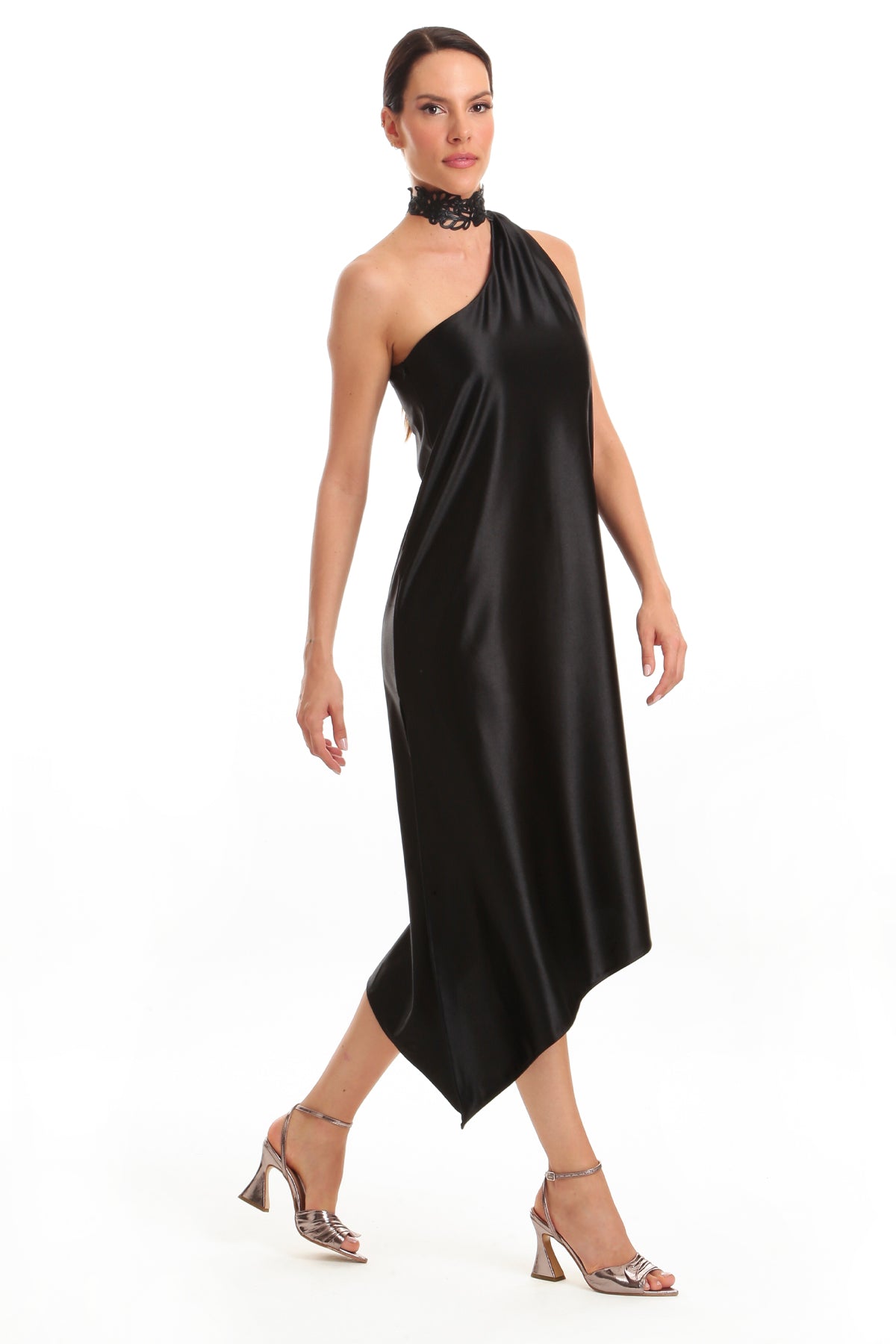 Vestido Midi Assimétrico Em Cetim Stretch