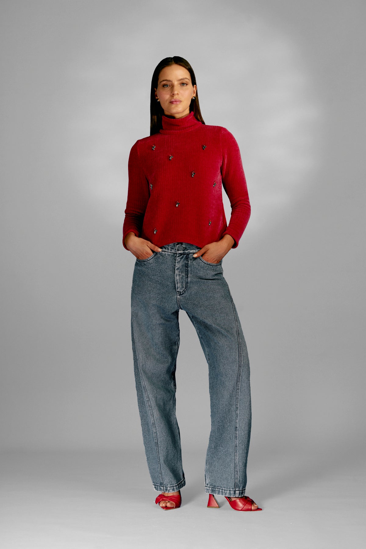 Blusa Manga Comprida Chenille Bordada