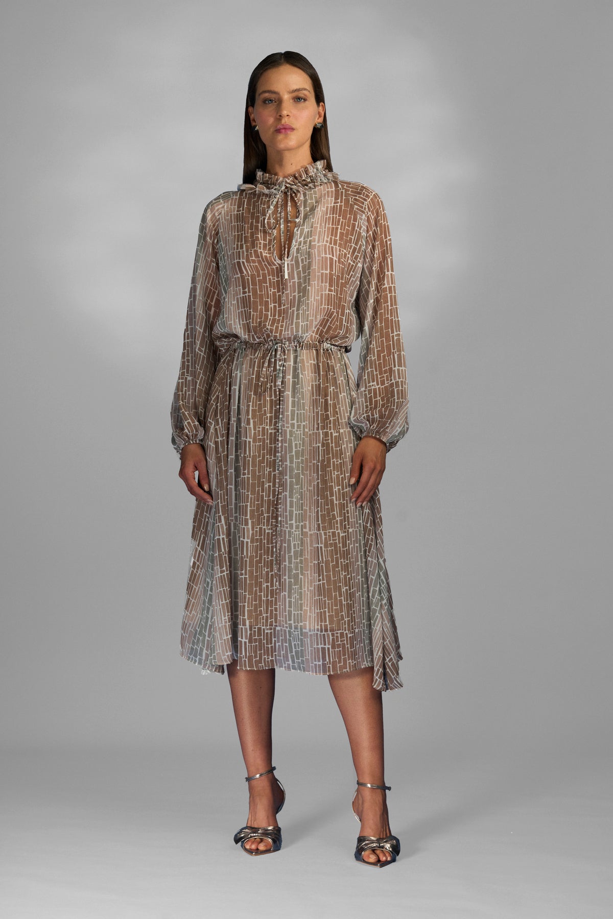 Vestido Mídi Estampa Exclusiva Com Mangas