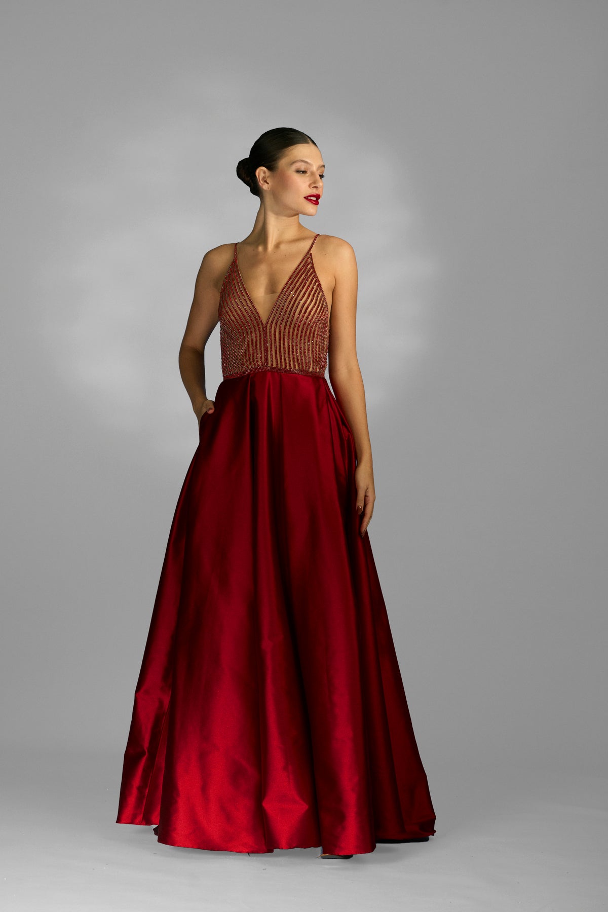 Vestido Longo Strass E Zibeline