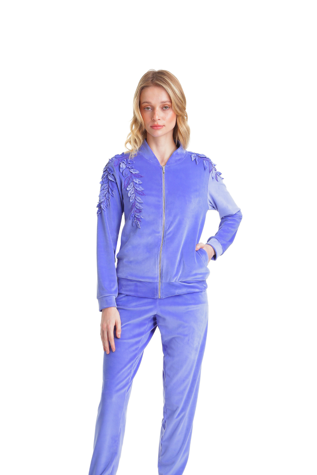 Bomber em Veludo com Bordado Samambaia