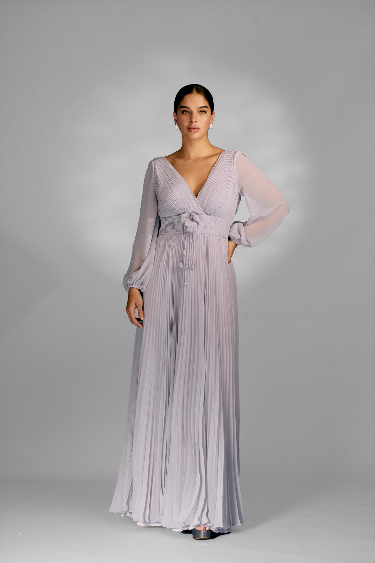 Vestido Longo Mangas Bufantes E Decote Em V