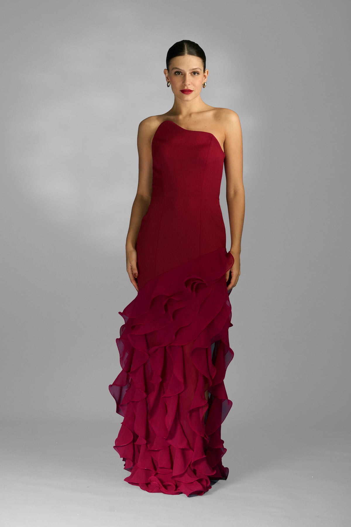 Vestido Longo Decote Ondas E Babados Em Jabô