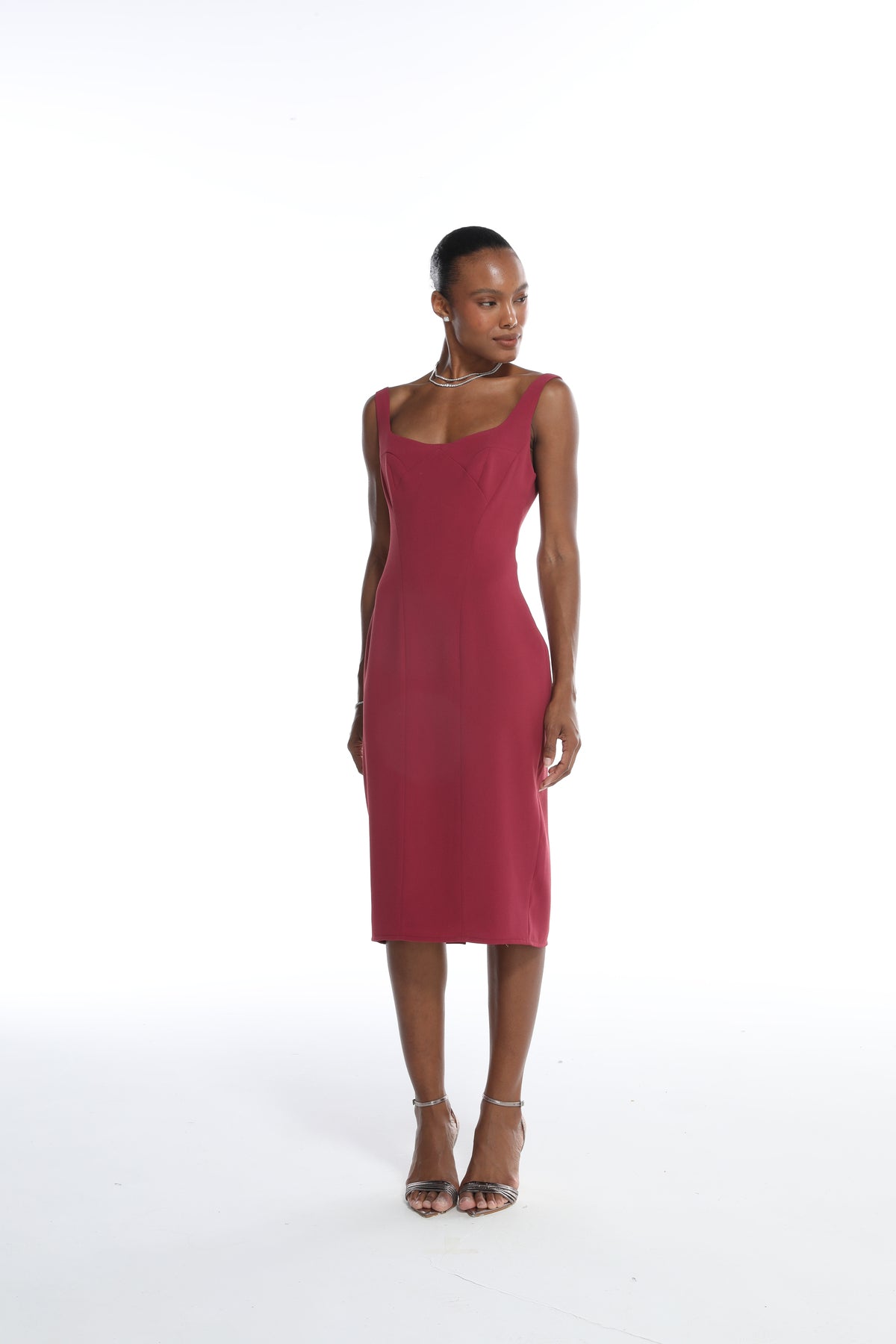 Vestido Midi de Crepe com Recortes