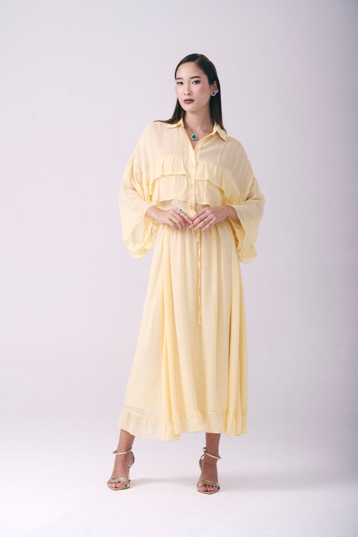 Vestido Mídi Fluido Mangas longas E Babados