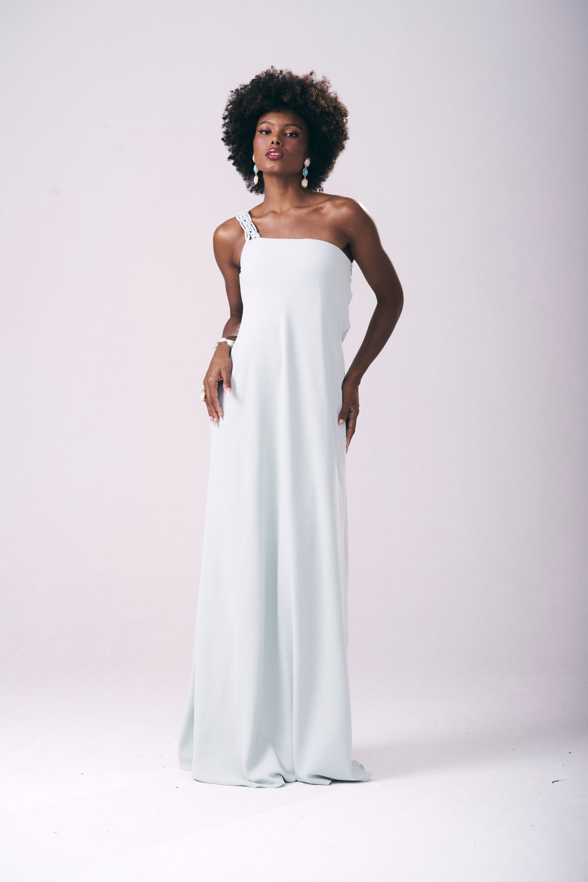 Vestido Longo Ombro Único Crepe Victória