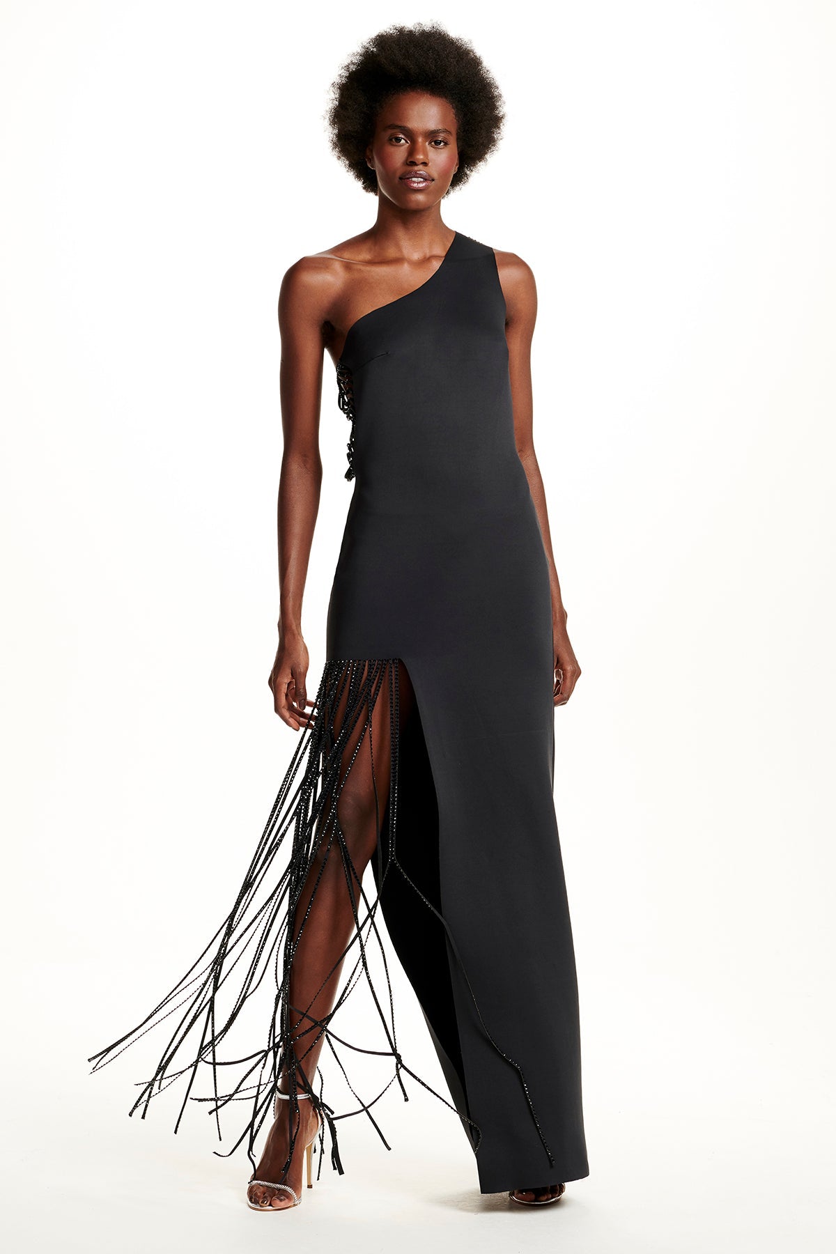 Vestido Longo com Recortes a Laser e Cristais nas Franjas