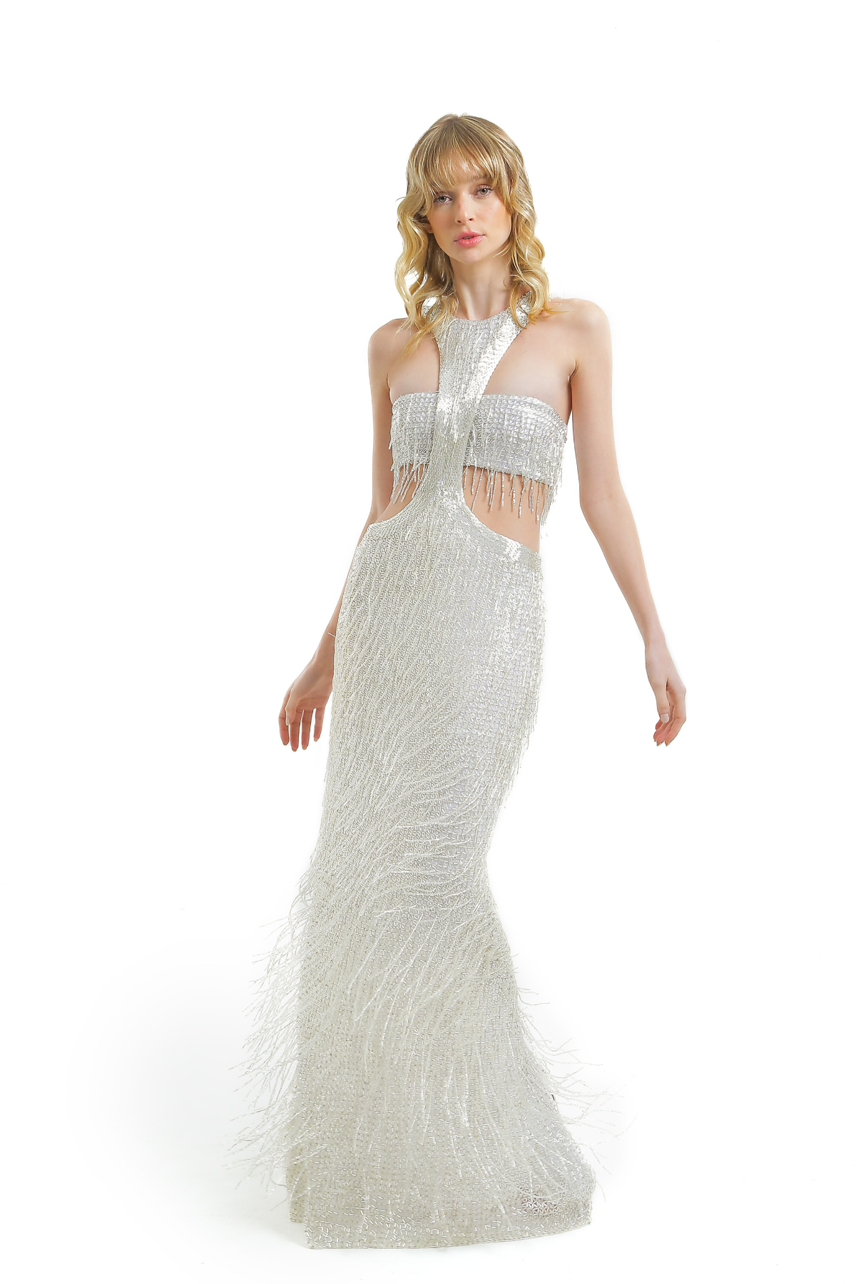 Vestido Longo Assimétrico Bordado com Franjas