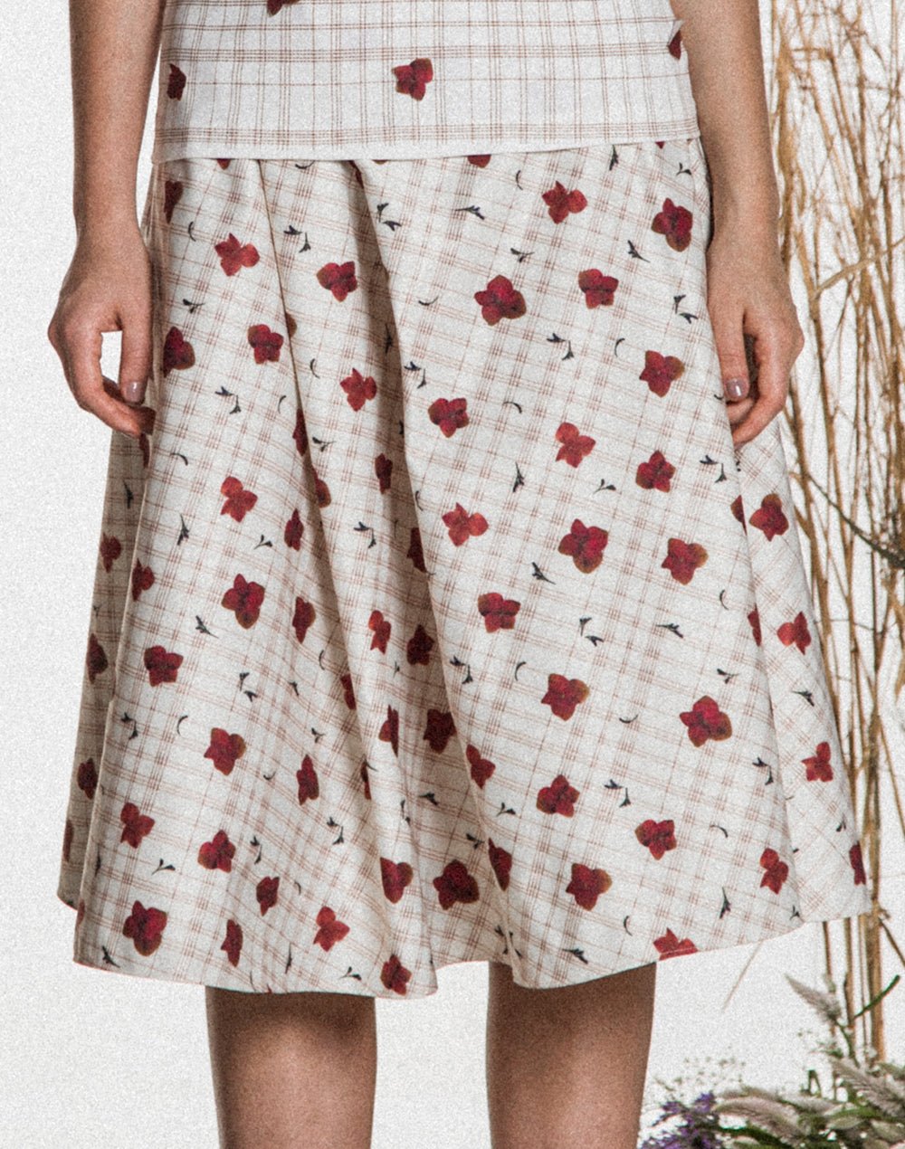 Saia Midi Gabardini Xadrez Floral