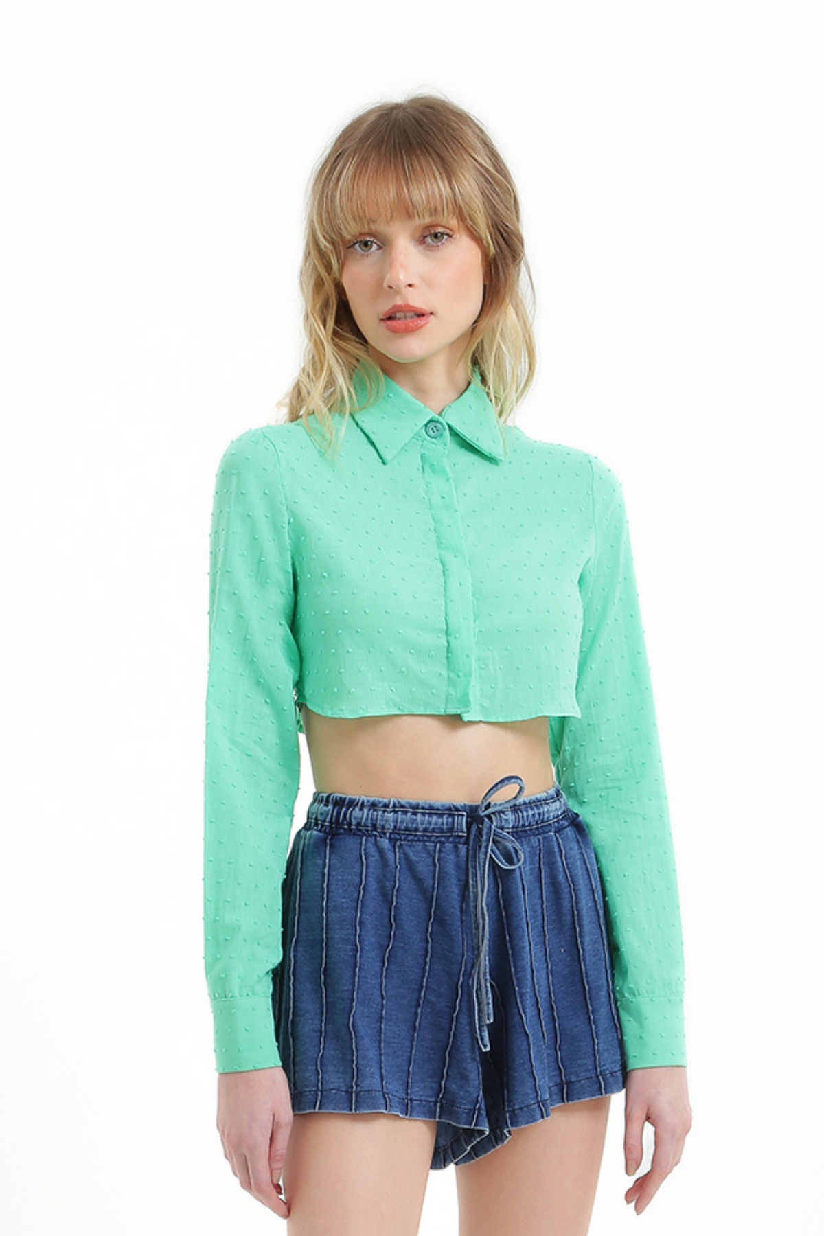 Cropped Camisa em Voil Poá