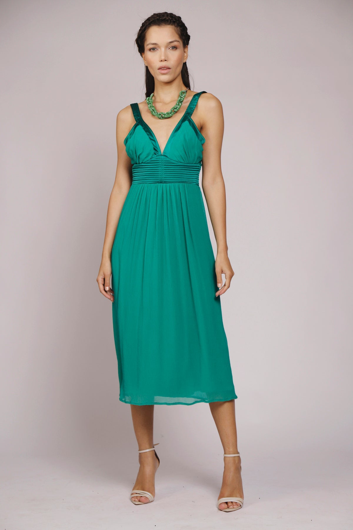 Vestido Chiffon de Seda com Detalhes em Cetim