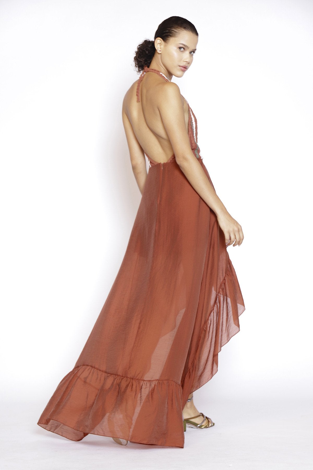 Vestido Longo com Patchwork de Rendas